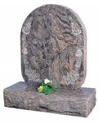 An Indian Paradiso stone memorial with floral designs.